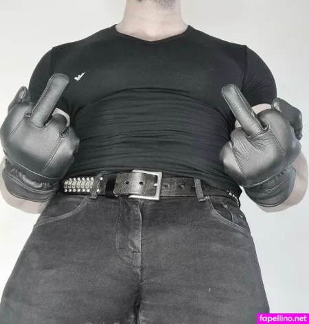 Thegreatemperorcris OnlyFans Thumbnail #8KbOyZ9St5