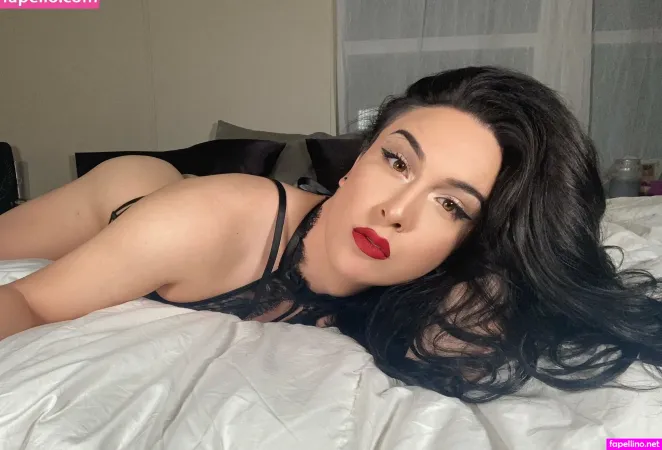 Theheavenlytris OnlyFans Thumbnail #gmp23gMrUv
