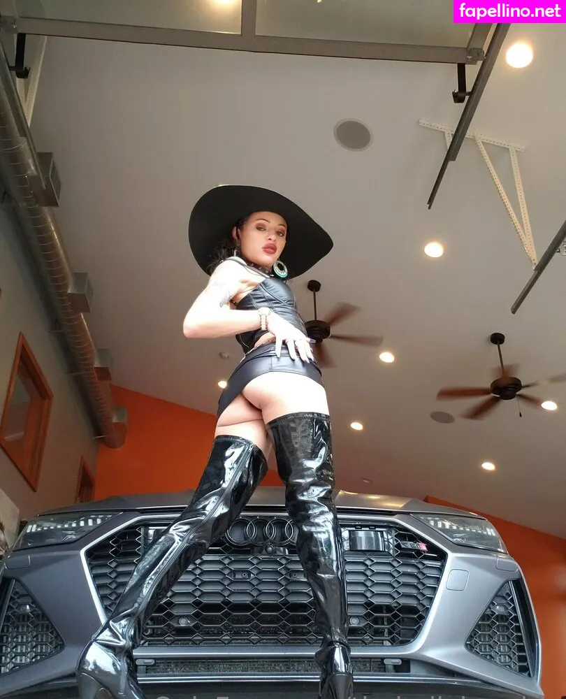 thehollyhendrix Nude Leaked OnlyFans Photo #JinFOuYHLS