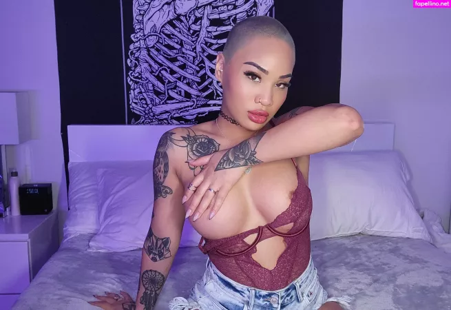 Thehoneygold OnlyFans Thumbnail #QjP8JDAkNZ