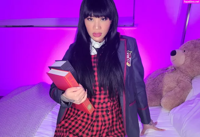 Thehoneygold OnlyFans Thumbnail #z62c5mPAkK