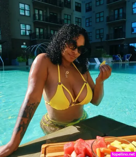 Thehoneyloaf OnlyFans Thumbnail #YfUZrROmiy