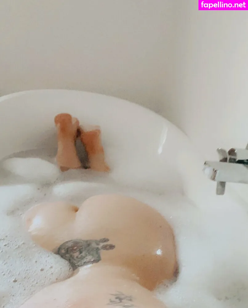 thehoneymalone, thejohnnymalone Nude Leaked OnlyFans Photo #fuPy76r5mw