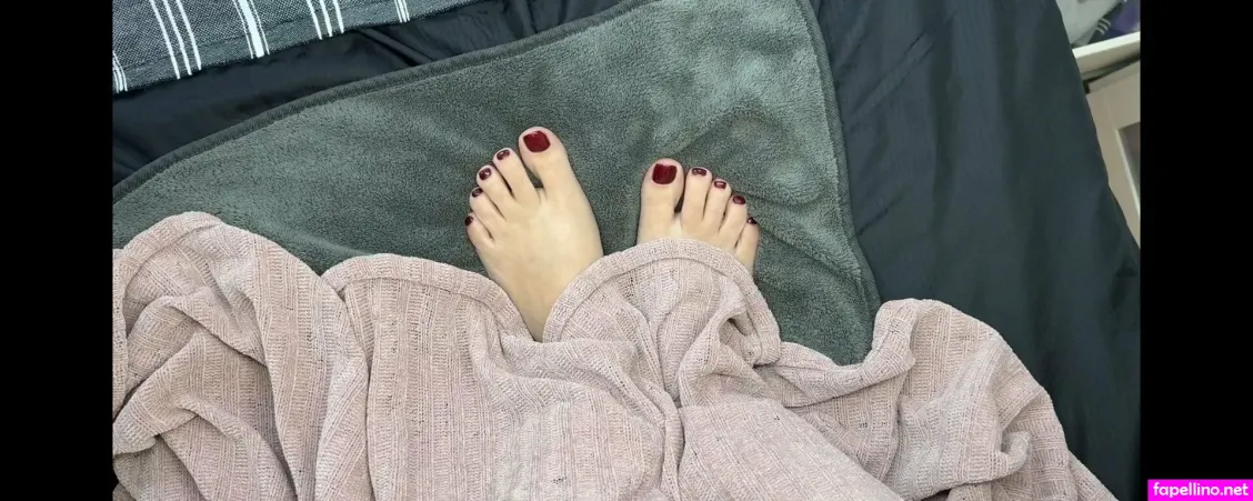Thehotwaxgal OnlyFans Thumbnail #sNeLkX4kO5