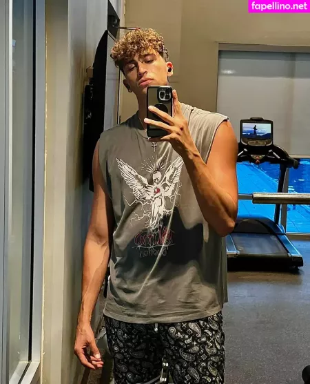 Thehunghooper OnlyFans Thumbnail #YcxCiGPPsp