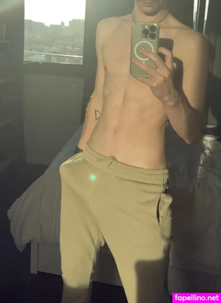 Thehungkiwi OnlyFans Thumbnail #PaZ0KyeimS