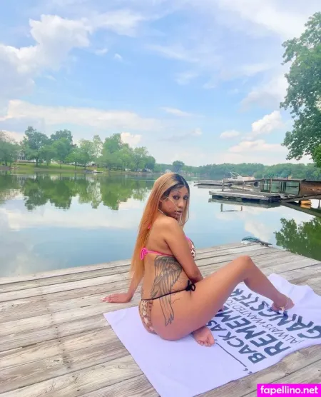 Theinfamousvee OnlyFans Thumbnail #rIjKhbP6xF