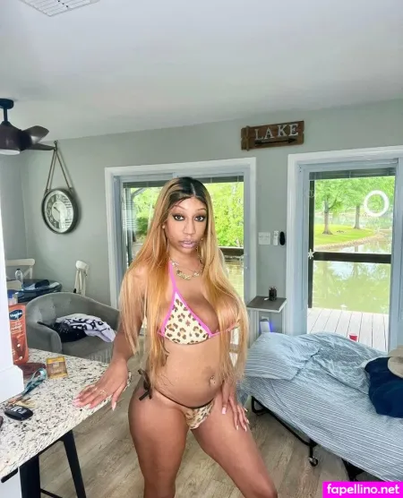 Theinfamousvee OnlyFans Thumbnail #zLb8zJpazn