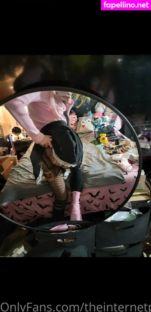 theinternetpet Nude Leaked OnlyFans Photo #0mgw32e9cv