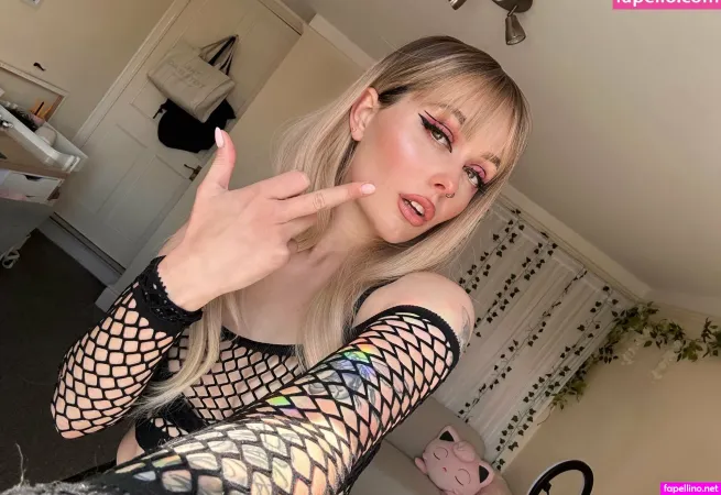 Theivyaspen OnlyFans Thumbnail #RjDx3RZpWm