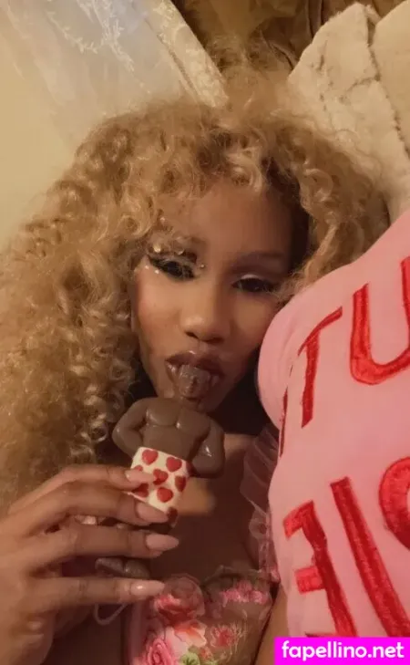 Thejennafoxx 1 OnlyFans Thumbnail #8EM4qi04us