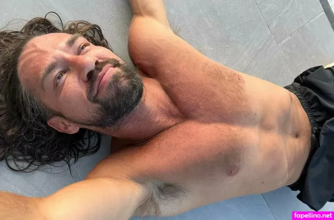 Thejohnnycastle 1 OnlyFans Thumbnail #CmnYN4vTwM