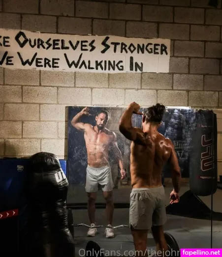 Thejohnnycastle 1 OnlyFans Thumbnail #nPEj52bmS1