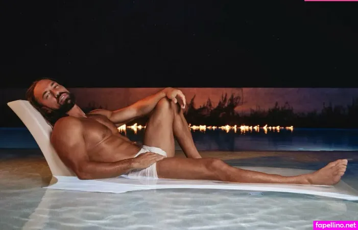 Thejohnnycastle 1 OnlyFans Thumbnail #uneZmHGXOd