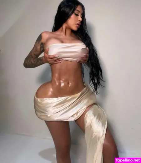 Thekatmichelee OnlyFans Thumbnail #AU32X9smlb