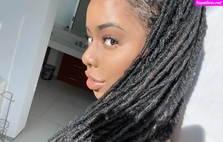 Thekiranoir OnlyFans Thumbnail #7QCYTDrjSO