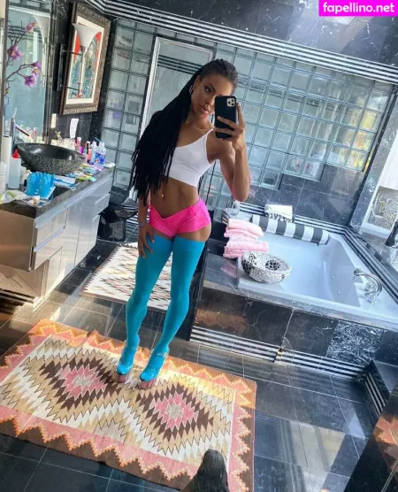 Thekiranoir OnlyFans Thumbnail #Q4VkSTdhLs