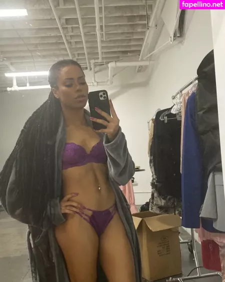 Thekiranoir OnlyFans Thumbnail #WQLUNHdUrW