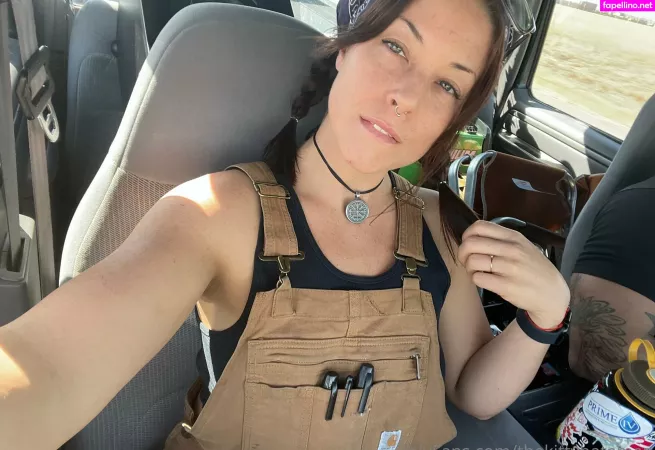 Thekittybateman OnlyFans Thumbnail #8QvlML36WQ