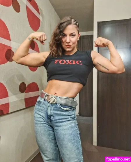 Thekla Kaischauri OnlyFans Thumbnail #CT0qs3j670