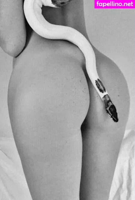 Thekurv Magazine OnlyFans Thumbnail #KsTGqrCfbB