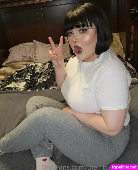 Thel1ttlestbunny OnlyFans Thumbnail #0kpIFD4OPP