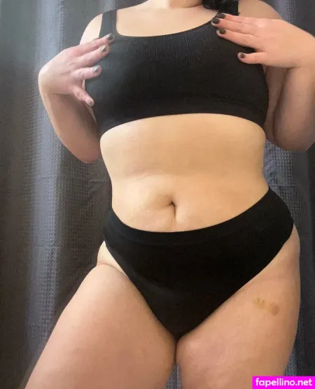 Theliarosee OnlyFans Thumbnail #j7pzQ6L3xj