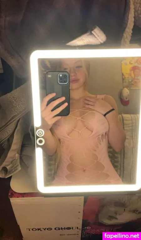 Thelillymay OnlyFans Thumbnail #7HqcJAddfZ