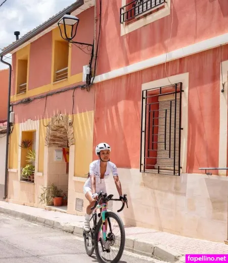 Thelittleexplorer OnlyFans Thumbnail #3RJn4Dqryk