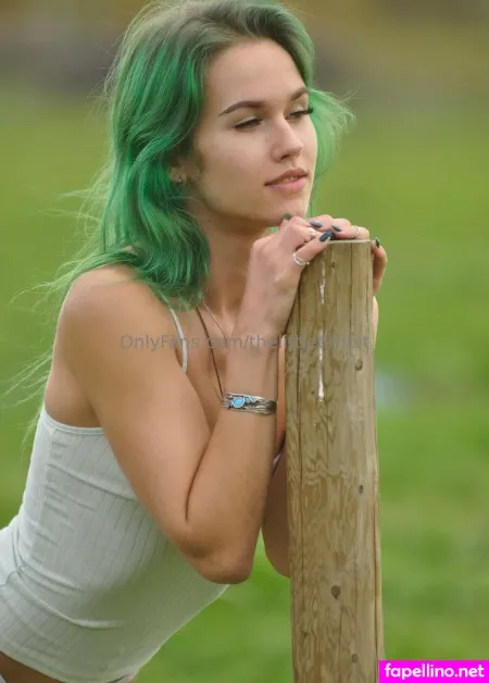 Thelittletimbit OnlyFans Thumbnail #DlrKn90stQ