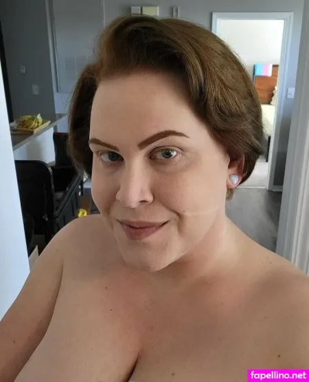 Thelivingfetish OnlyFans Thumbnail #50xQNb5qDY