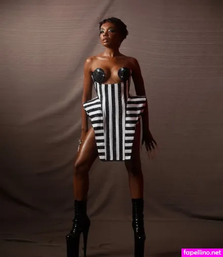 Thelma Assis OnlyFans Thumbnail #f9cdKuzFHS