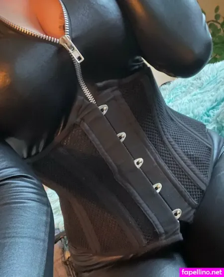 Thelmah2323 OnlyFans Thumbnail #wh7sd8X0aC