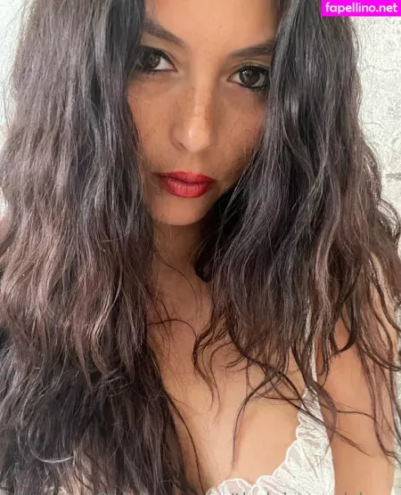 Thelolapearlshow OnlyFans Thumbnail #q9S3eyMSVs