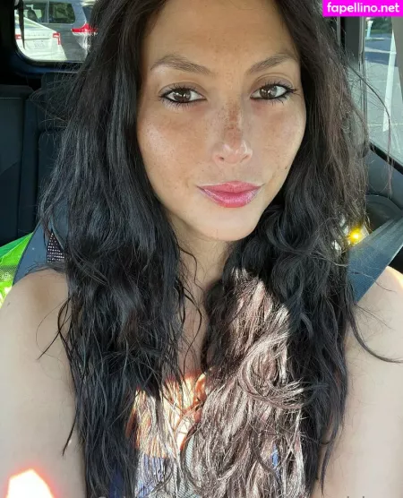 Thelolapearlshow OnlyFans Thumbnail #sU0LDiTan9