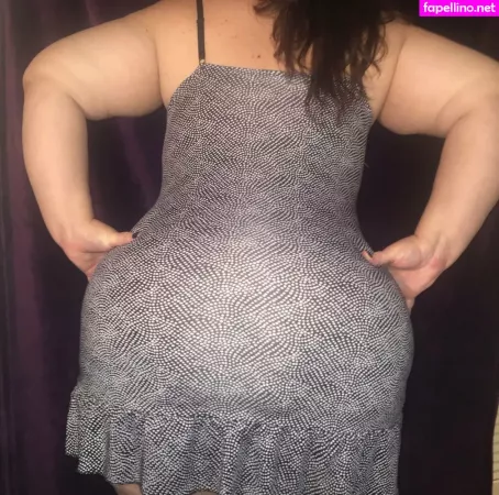 Theloungeroom OnlyFans Thumbnail #C2MTYb6s0R
