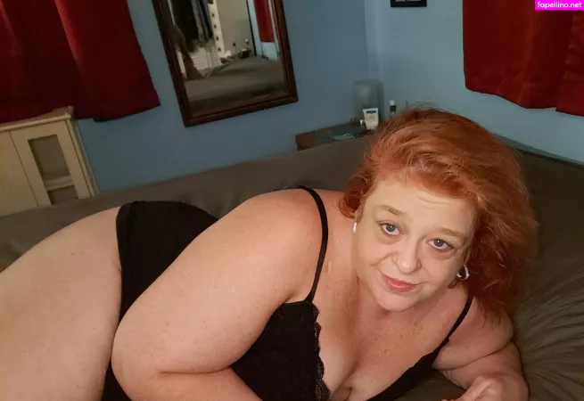 Theloungeroom OnlyFans Thumbnail #rXNZ8jhtgI
