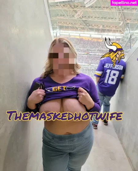 Themaskedhotwife OnlyFans Thumbnail #lh3TE4Bul0