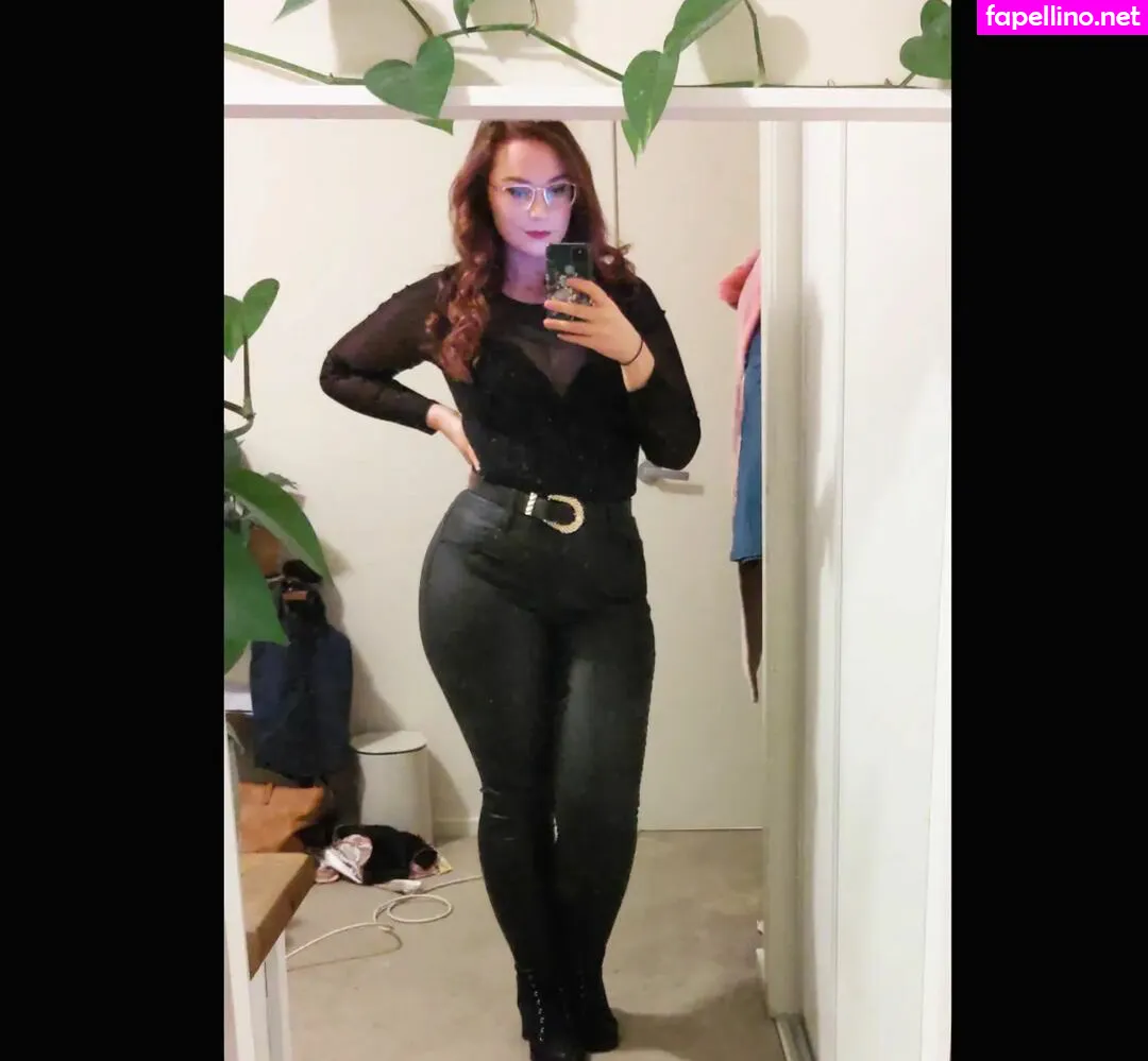 mindyinaus, mindys_tiktokdiary, ninadiamondz Nude Leaked OnlyFans Photo #ArFlRix8vF