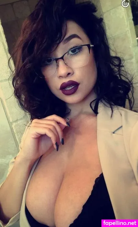 Themisslizzyy OnlyFans Thumbnail #I2JWnAAWFW