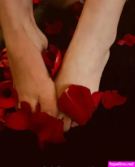 Themoneybee OnlyFans Thumbnail #YbLhIhTe8P