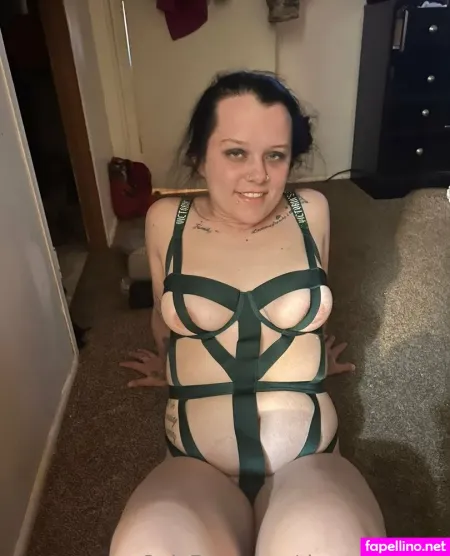 Themoneybee OnlyFans Thumbnail #c4bNjN6OuY