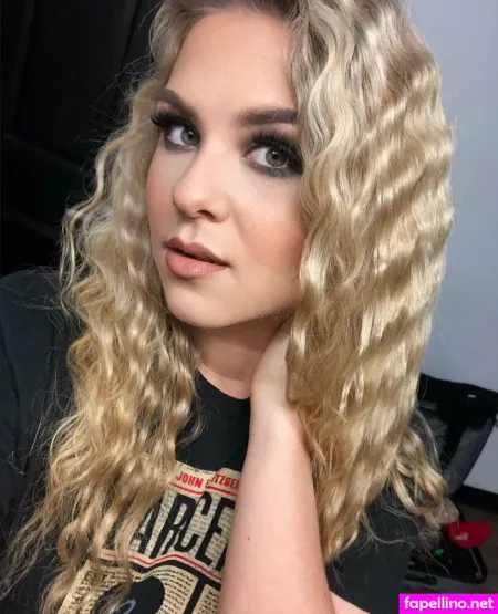 Themotleymonroe OnlyFans Thumbnail #mKjXJgXLNU