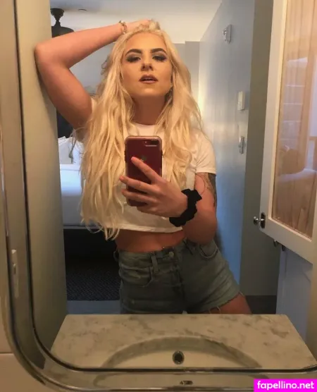 Themotleymonroe OnlyFans Thumbnail #zC5KNOTHw2