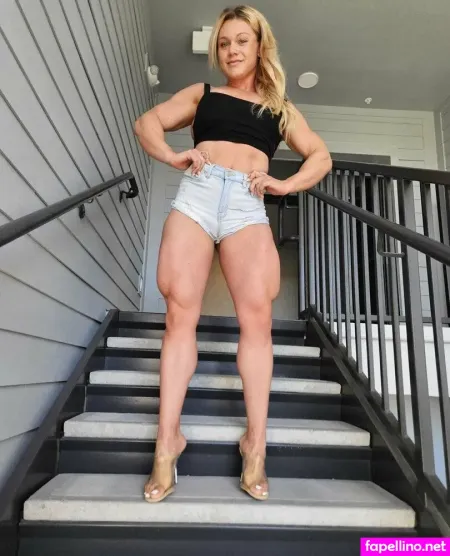 Themusclemommyy02 OnlyFans Thumbnail #pJ0INhqbcH