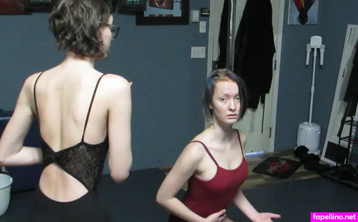 TheNerdandherBird, the_berd_nird Nude Leaked OnlyFans Photo #c6Ql1ZHBNI