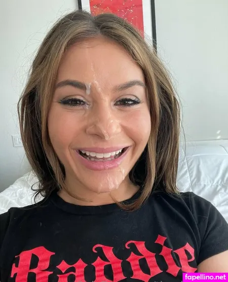 Thenicolearia 1 OnlyFans Thumbnail #L6CEHu8AOy