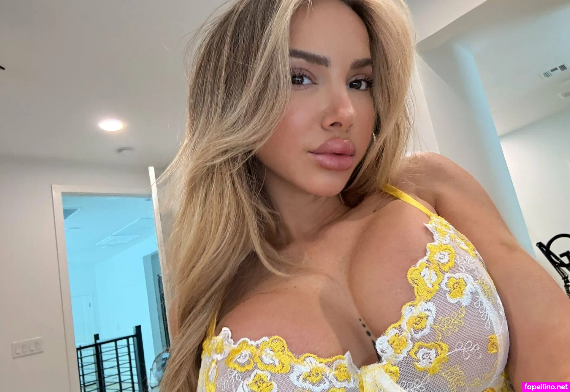 thenikkibxby Nude Leaked OnlyFans Photo #82yc1hMa0v