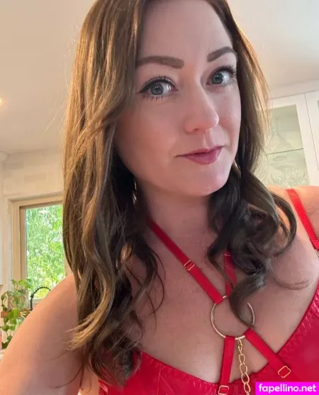 Thenikkinoelle OnlyFans Thumbnail #IcWGNBWmJS