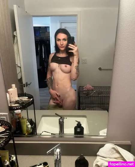 Thenikkinorthh OnlyFans Thumbnail #9y0IYTKXxl